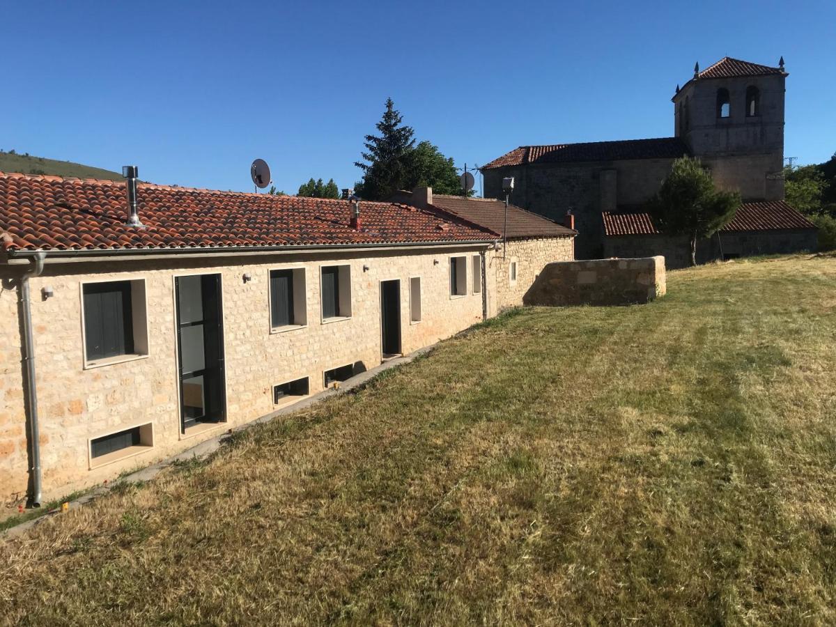 El Pecu Casa Rural Starfamiliar Bustillo Del Paramo Exterior photo